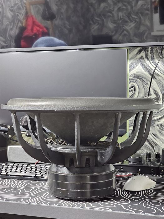 Сабвуфер pride bb18 v2