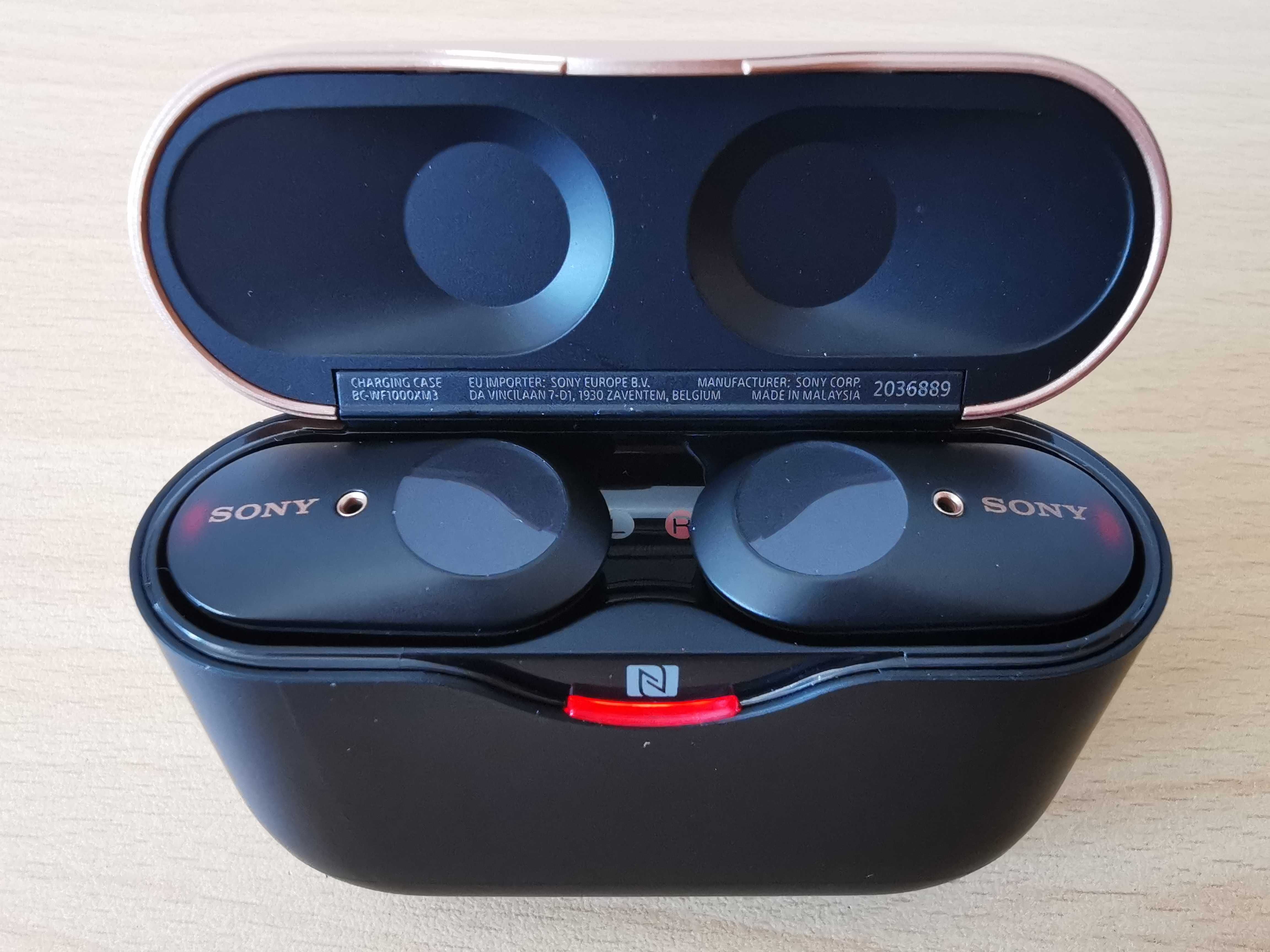 Sony WF-1000XM3 безжични шумопотискащи слушалки с подарък калъф