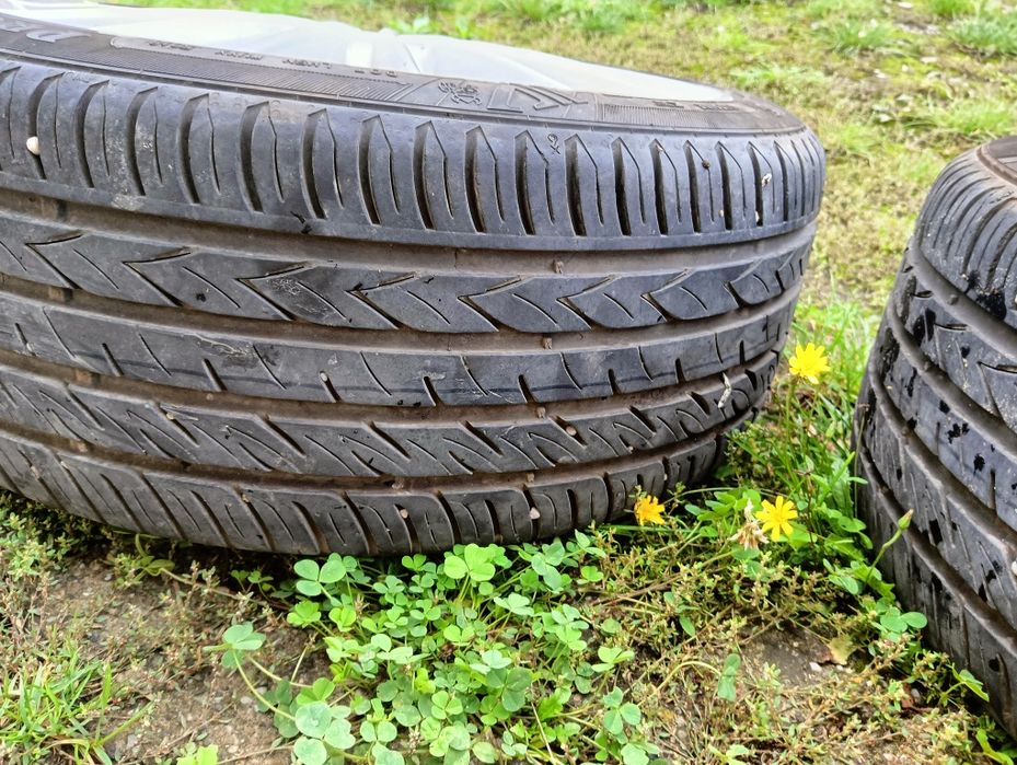 Cauciucuri de vară Viking 225/40/R18 XL