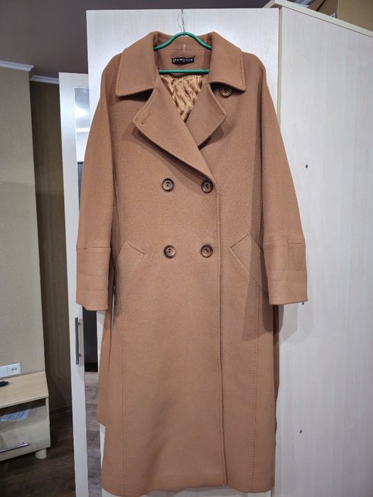 Продам пальто демисезонное