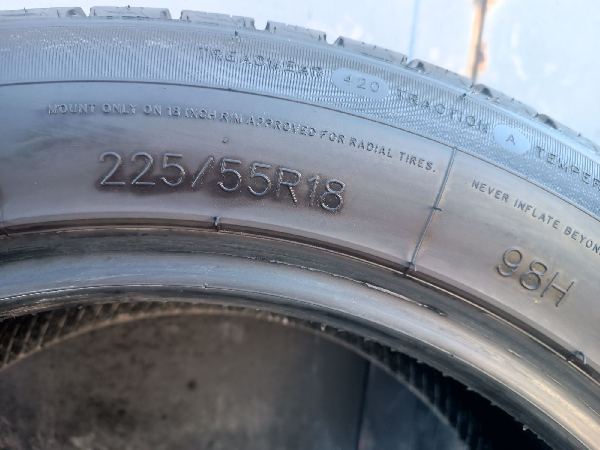 225/55/18 Compasal Дот 0123