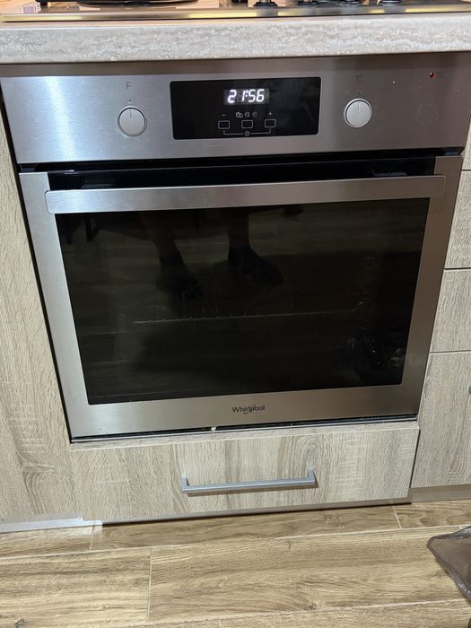 Cuptor electric folosita