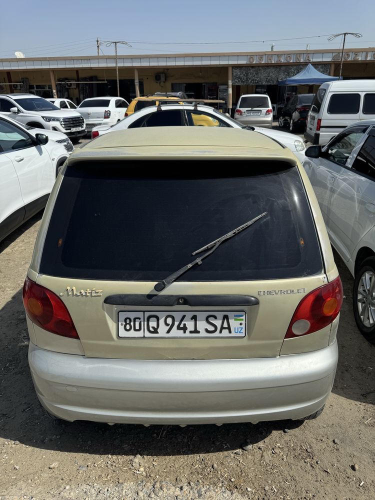 Matiz sotiladi, holati yaxshi