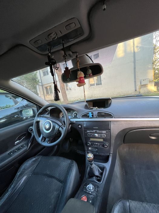 Vând Renault Laguna