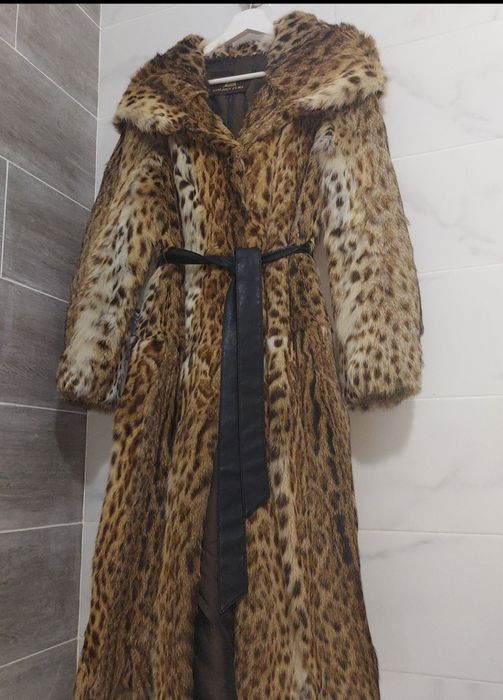 Шуба рысь с капюшоном