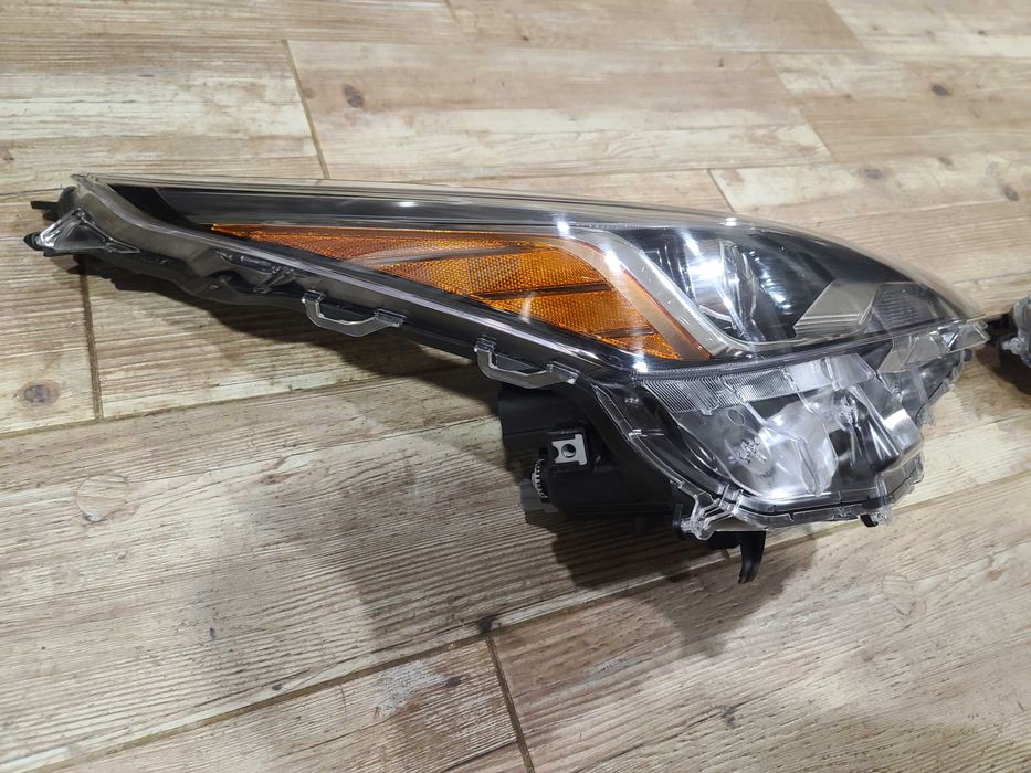 Части за Toyota Prius 2016-2022