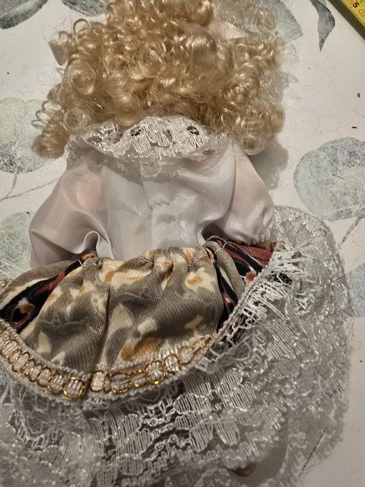 Păpușă Decorativă Porțelan Mică, Rochiță Albă, Colecție Germană