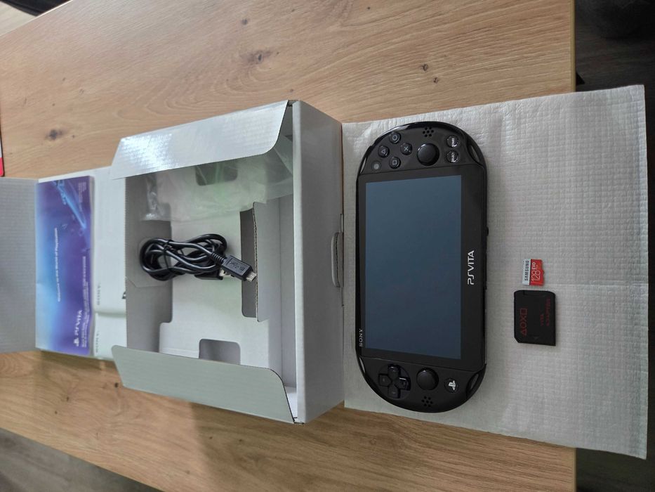 Joc de copii PS Vita Slim modat cu SD2VITA și card 128gb Samsung Evo