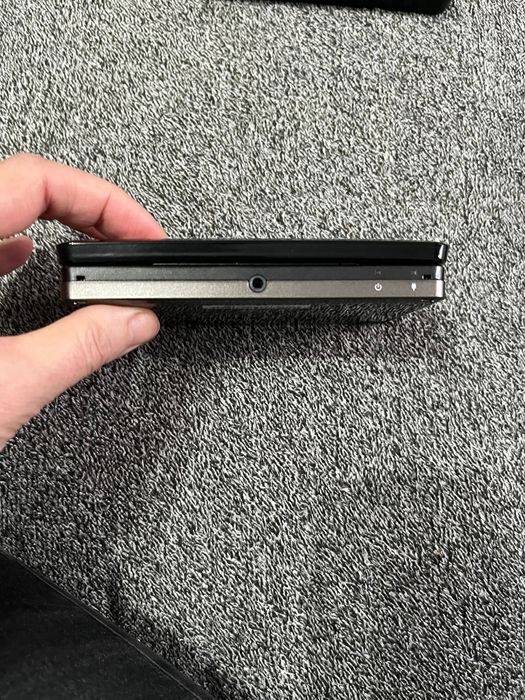 3DS Full Box Modat cu card de 64GB