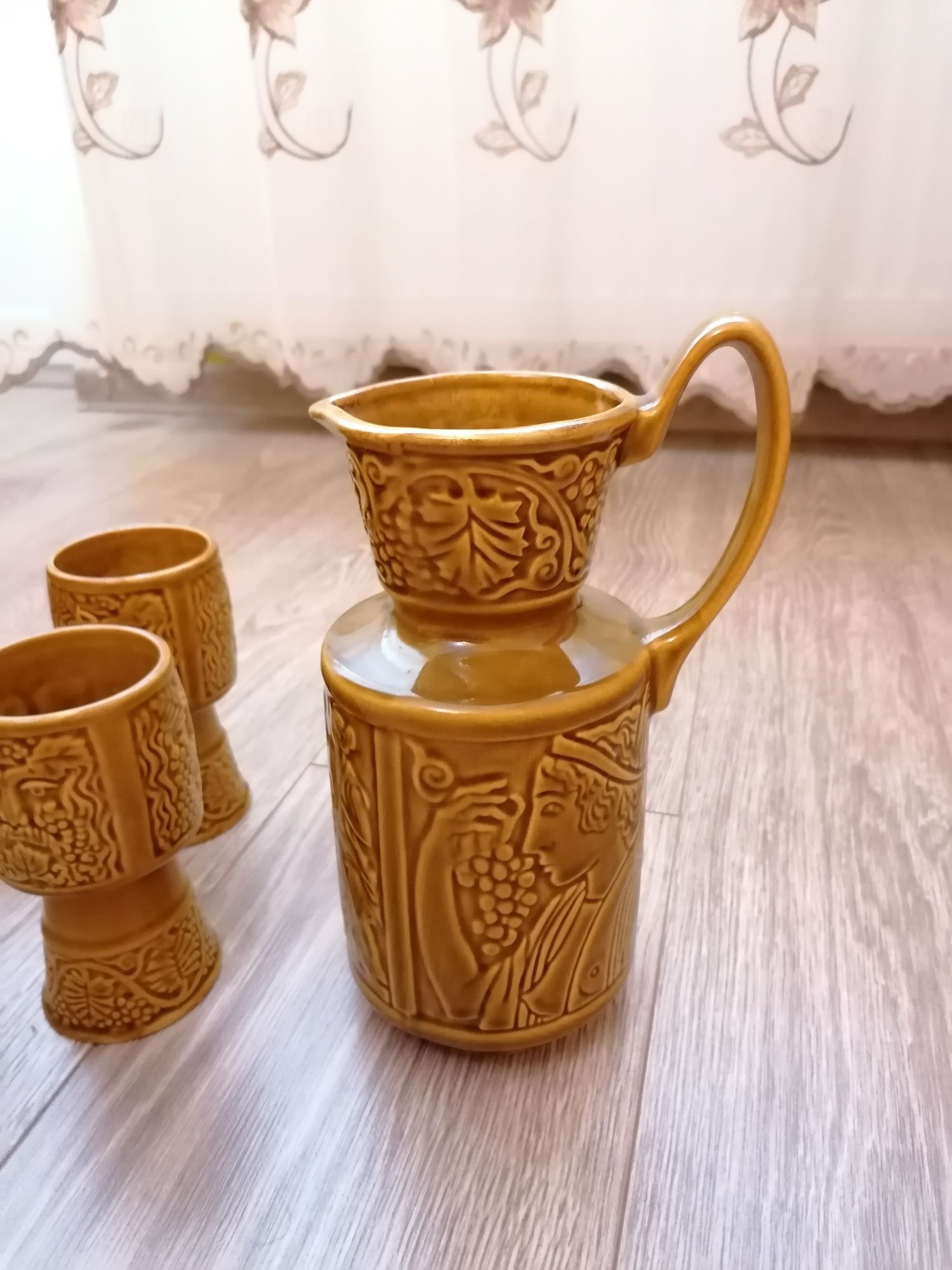 Set ceramica vechi carafă și pahare