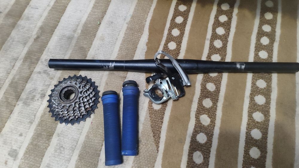 Продам вело запчасти