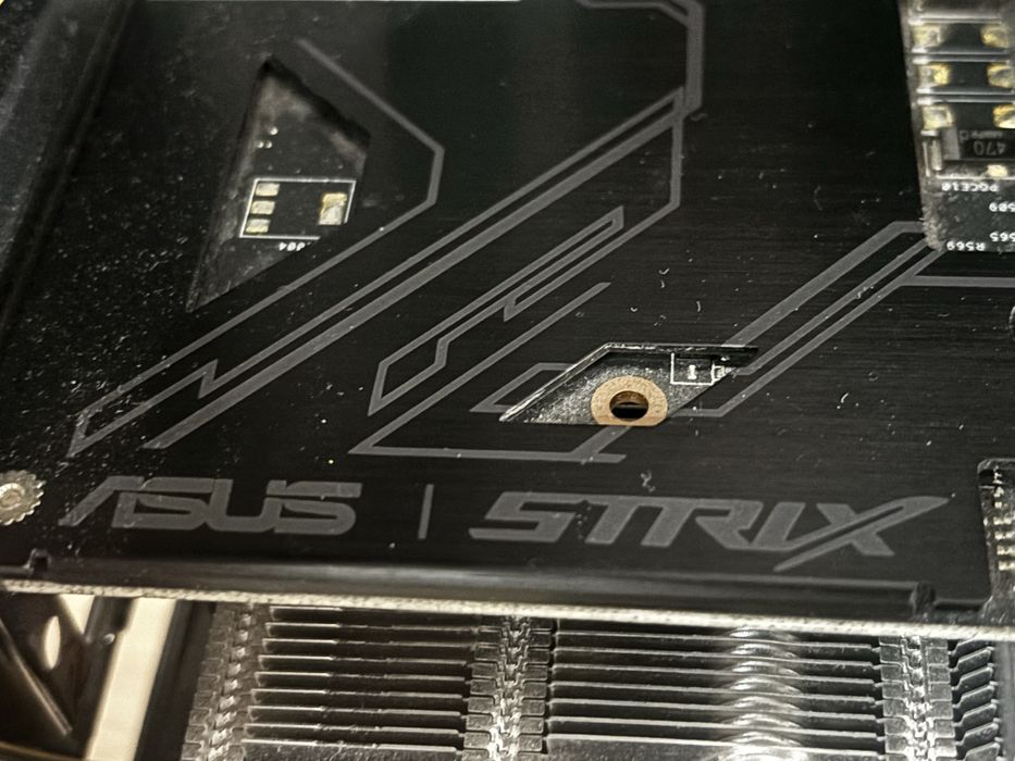 Продаю Asus Rog Strix 1050TI (OC) 4GB