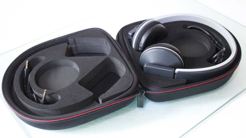 Casti Teufel AIRY,Bluetooth+cablu(Neodin).