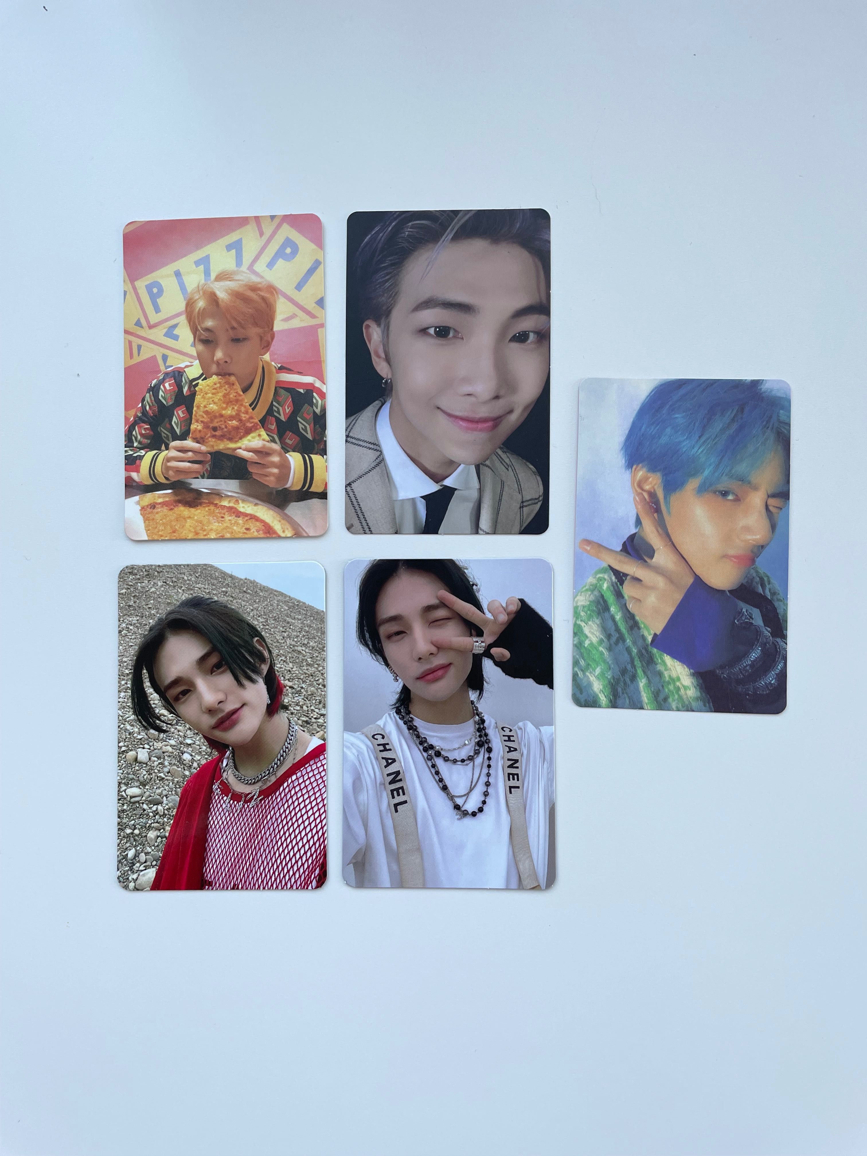 BTS и Stray Kids photocards