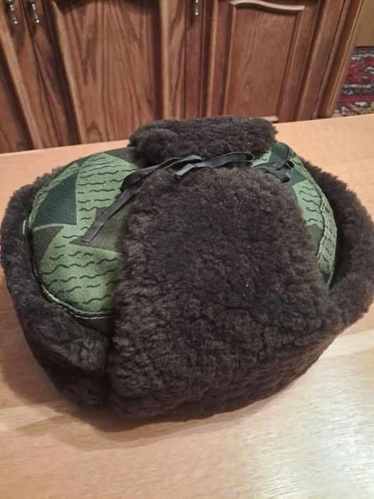 Шапка за лов и туризъм