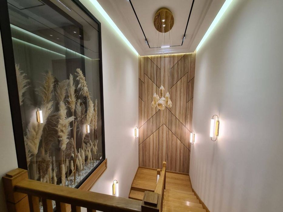 Продам ЕвроДом Центр Луначарского 5 соток