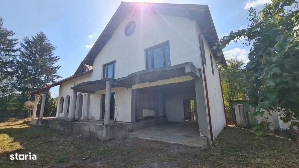 Vila Merisani la doar 15 km de centrul Pitestiului