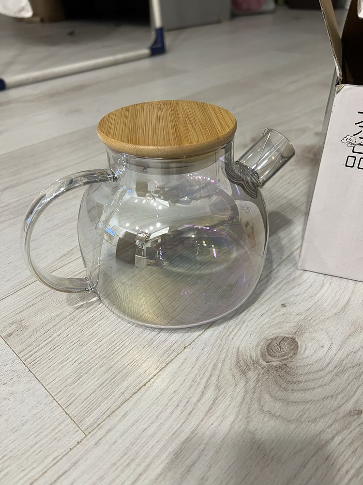Чайник из жаропрочного стекла