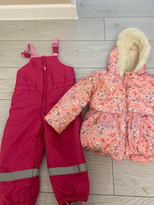 Продам куртку с комбинезоном