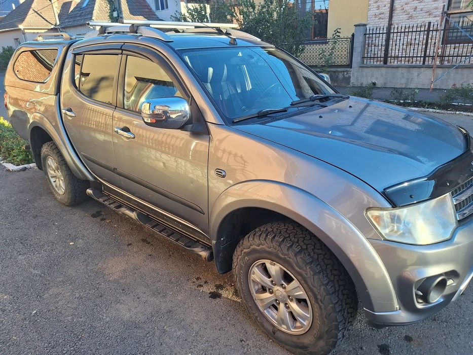 Mitsubishi L200 Mitsubishi L200