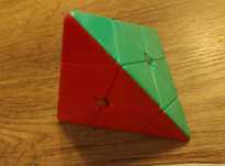 Vand Pyraminx Profesional de Viteza Magnetic