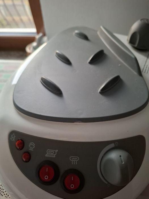 Stație de călcat SINGER