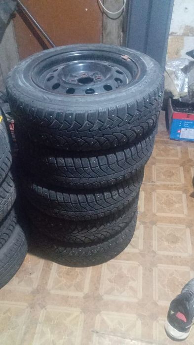 Продам шины с дисками