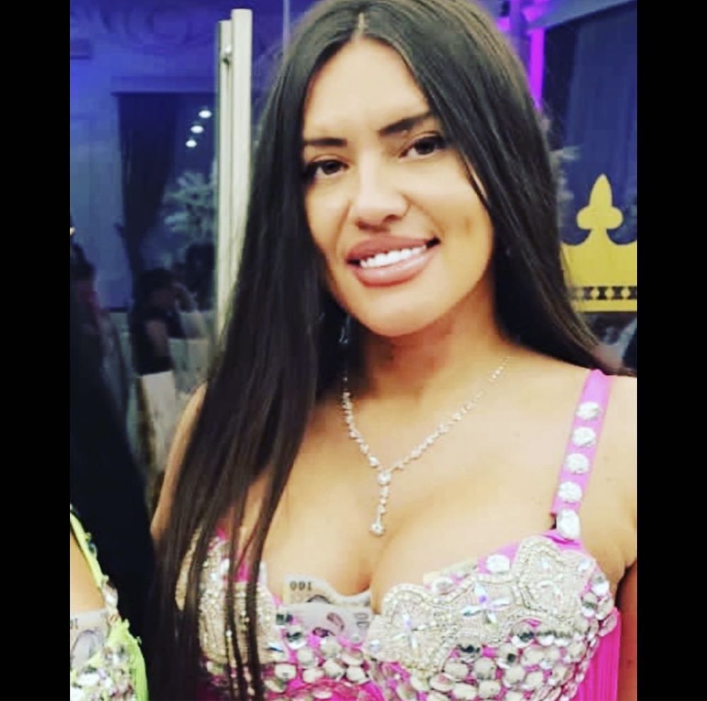 Dansatoare belly dance