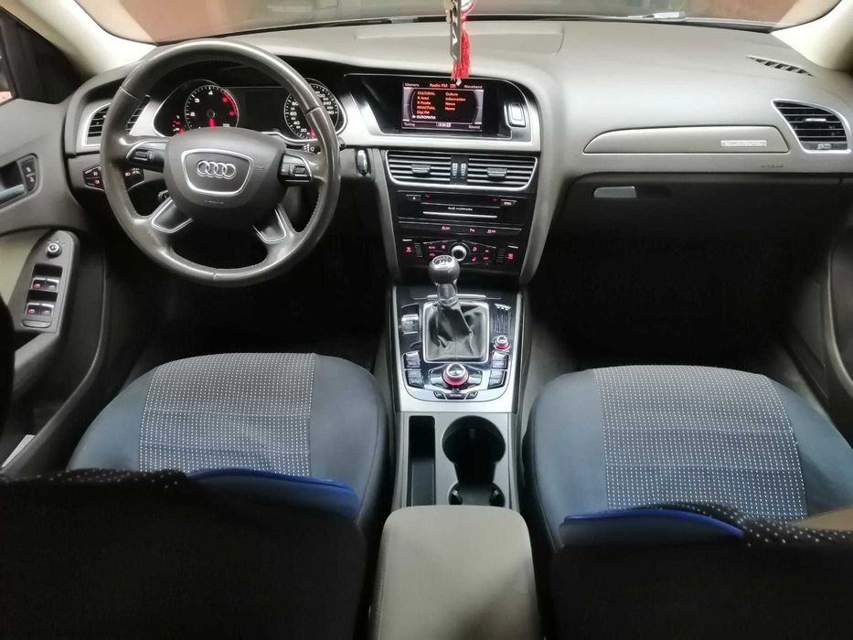 Vând Audi A4 break 2.0 TDI quattro an 2013