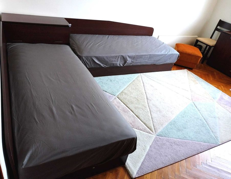 Дава се под наем Тристаен апартамент в София, Света Троица - 100 кв.м за 500 € - Снимка #2