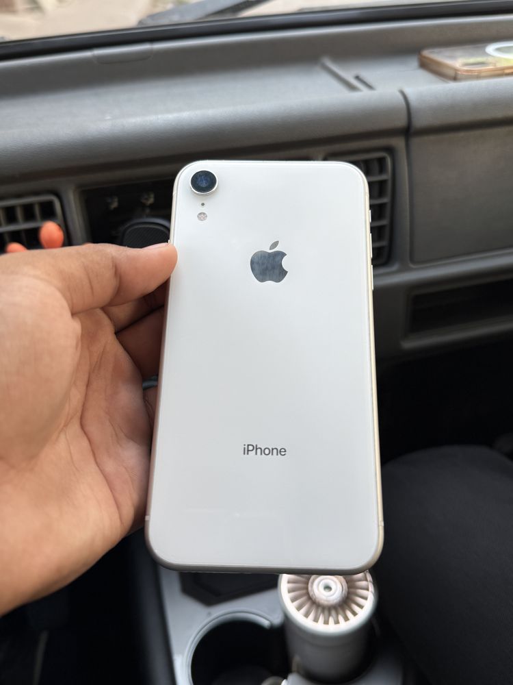 IPhone XR 128 Ll/A