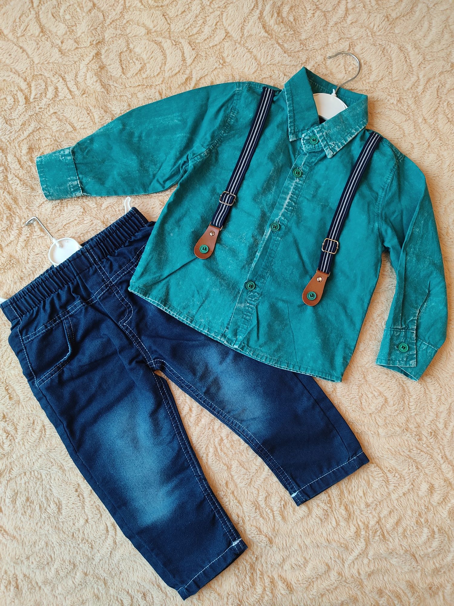 Куртки и костюмы (брюки+рубашка) на мальчика