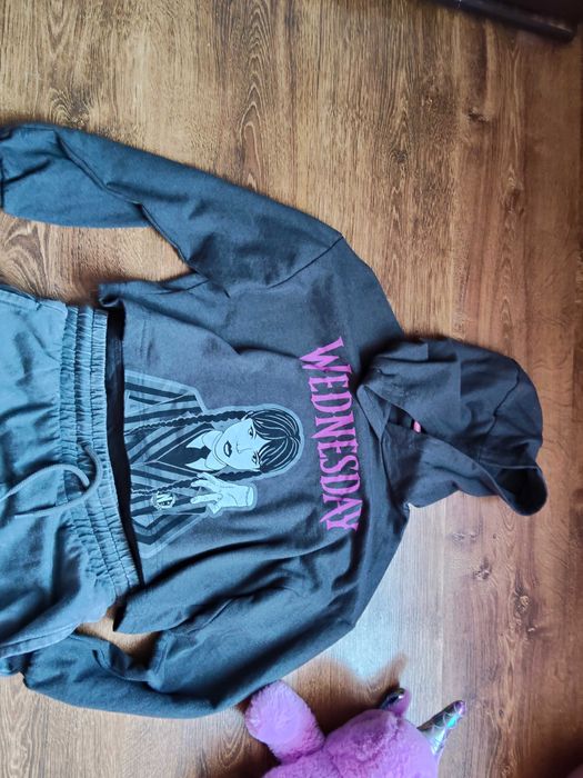Lot 8/9 ani hanorac și pantalon