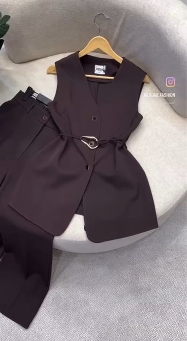 Продам брючный костюм. Турция