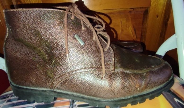ghete piele goretex  42 maro imblanite