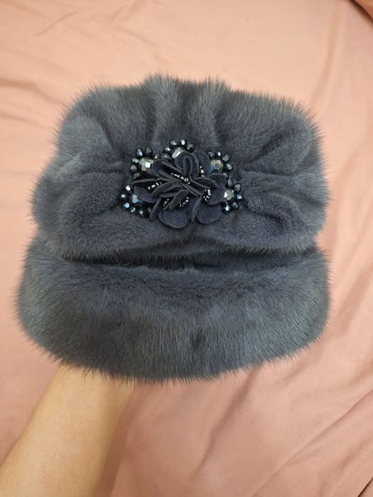 Продам норковую шапку