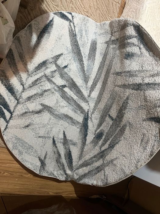 Персийски сив килим