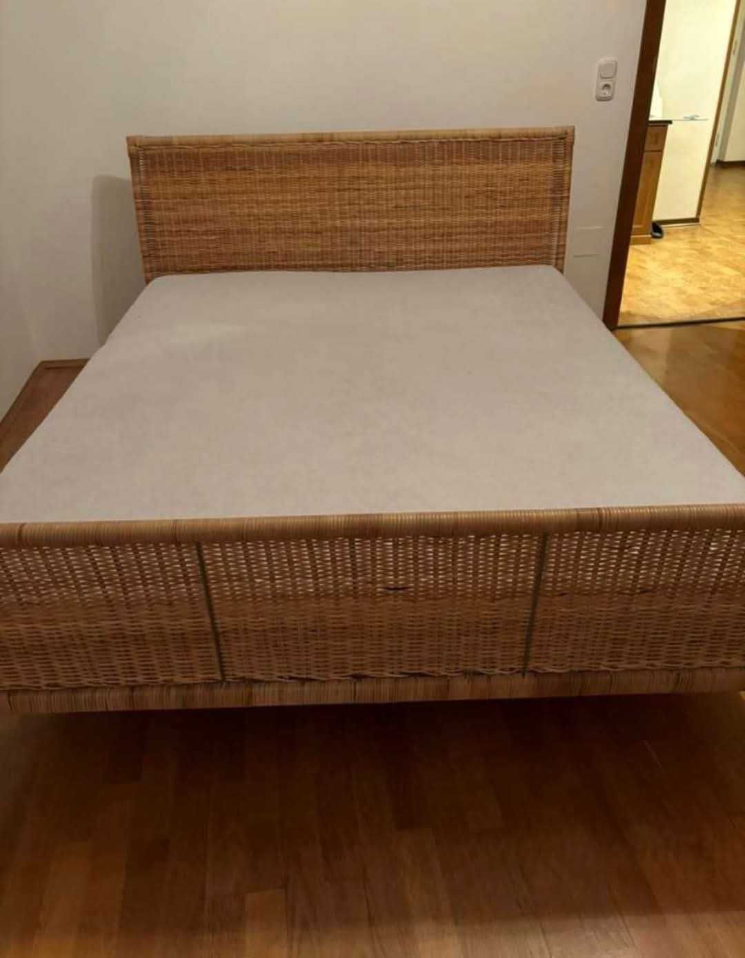 Mobiliere, paturi