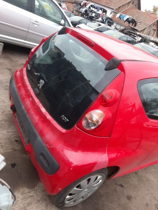 Haion de sticla Peugeot 107 an 2005-2008