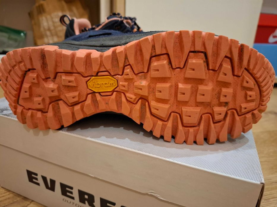 Туристически обувки Everest