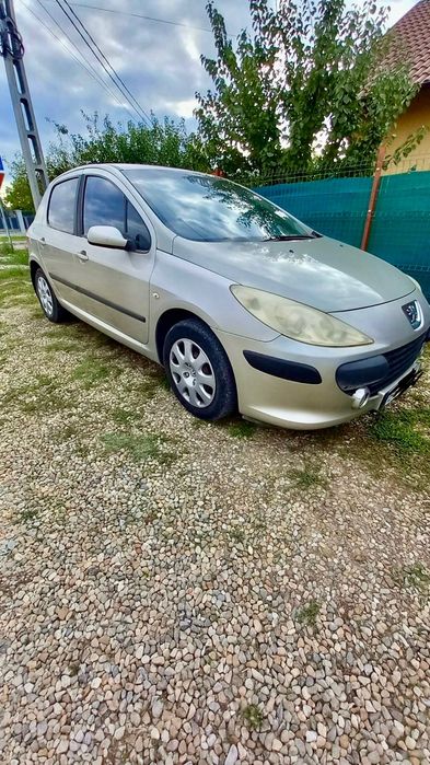 Vând Peugeot 307, diesel, an 2006, motor 1,6HDI, 90 CP, 178.800 km