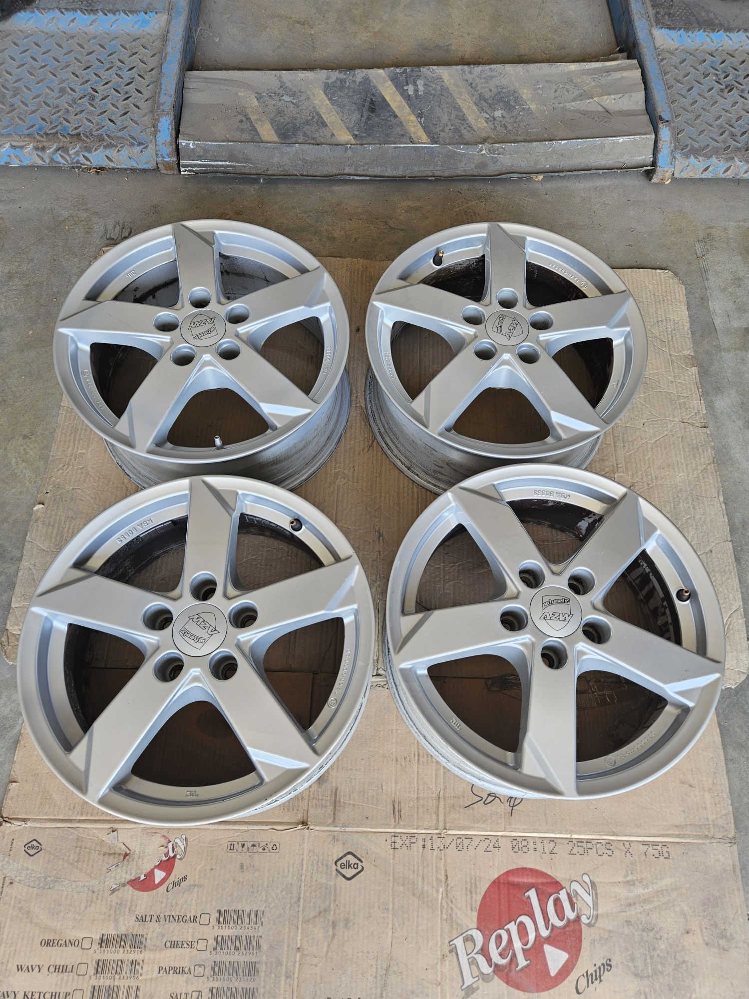 5х112.16.цол. 6.5.ж..ет.42 volksvagen audi