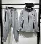 Nike tech flacce