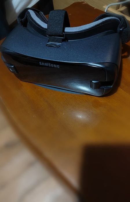 Очила за виртуална реалност Samsung Gear VR