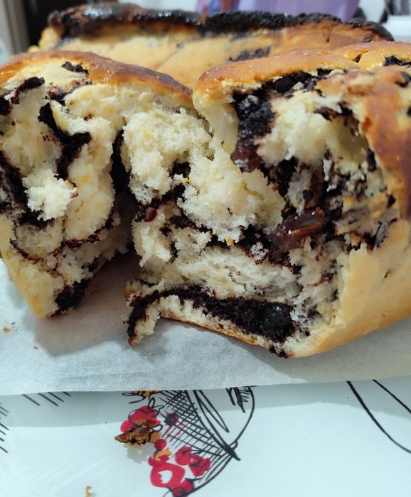 Fac cozonaci delicioși și plăcinte