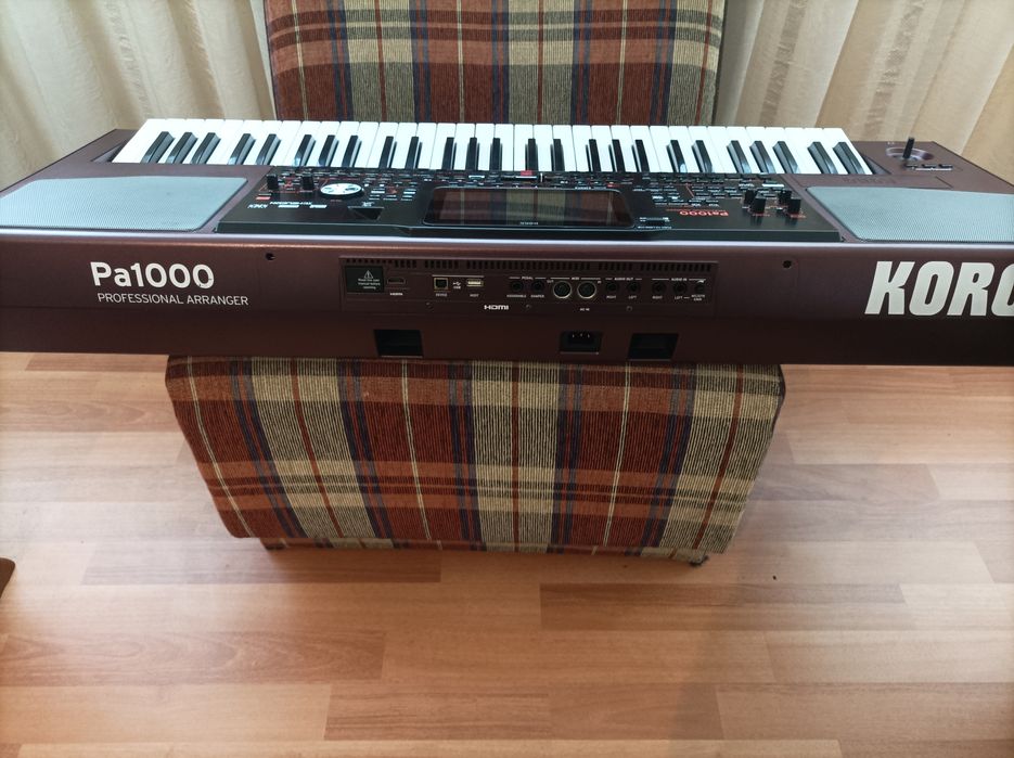 Vând Korg pa 1000