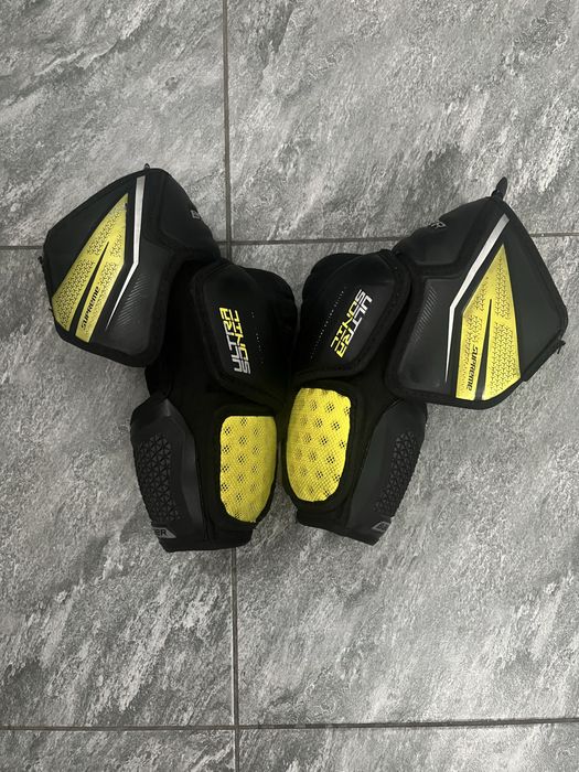 Хоккейные налокотники