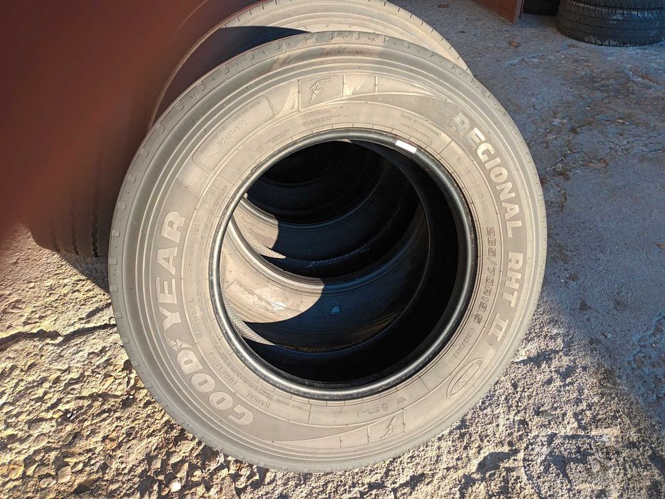 2 гуми за ремарке 265/70 R19.5 Goodyear Regional RHT 2 143/141J FRT