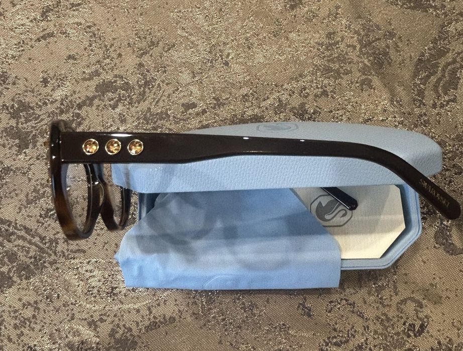 Ochelari vedere cu etui si accesorii Swarovski - nou cu eticheta