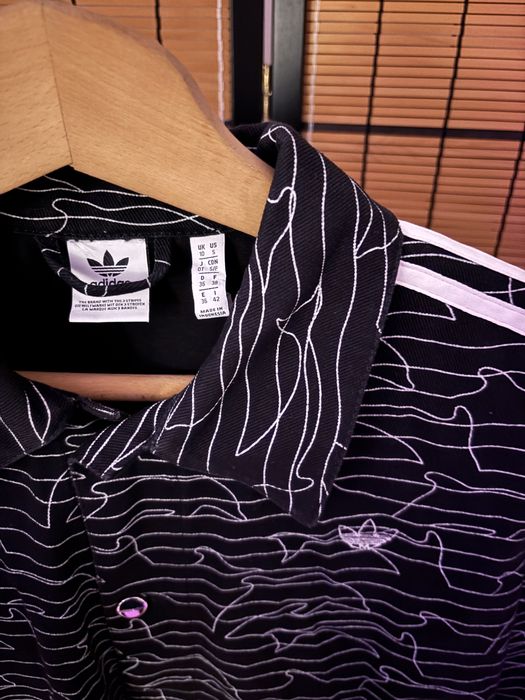 Преходно яке Adidas Dolphin Print